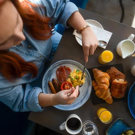 Clayton Silver Springs Otel 4*