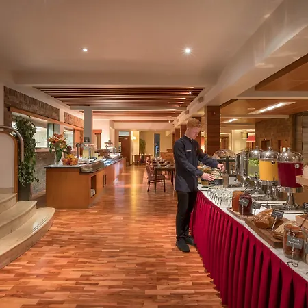 Hotel Clayton Silver Springs Cork