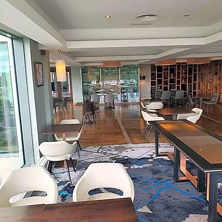 Clayton Silver Springs 4* Cork