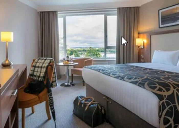 Clayton Silver Springs 4*