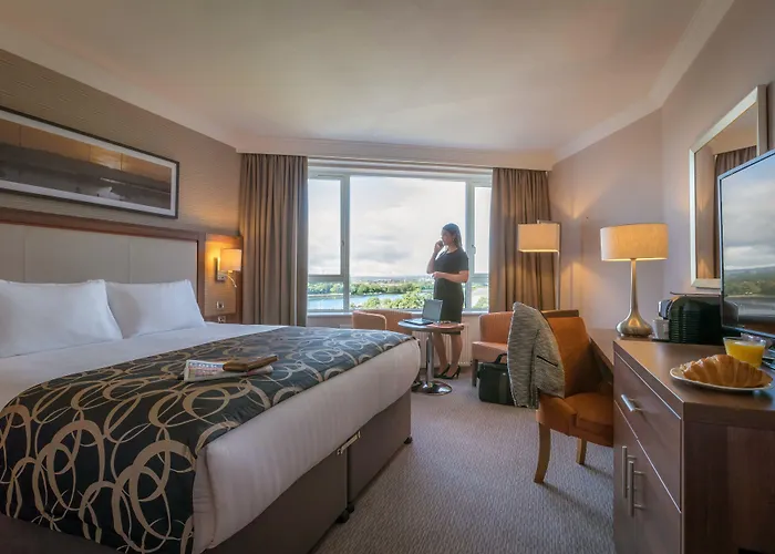 Clayton Silver Springs 4* Cork