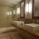 Hotel Clayton Silver Springs Cork